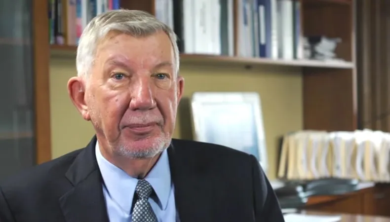 Photo of Dr. Purdy